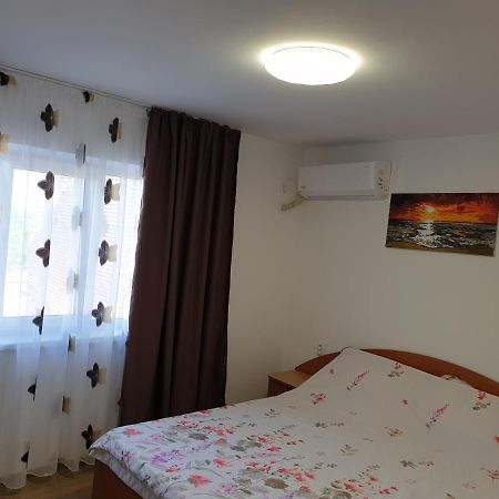 Apartament Diana Jurilovca Buitenkant foto