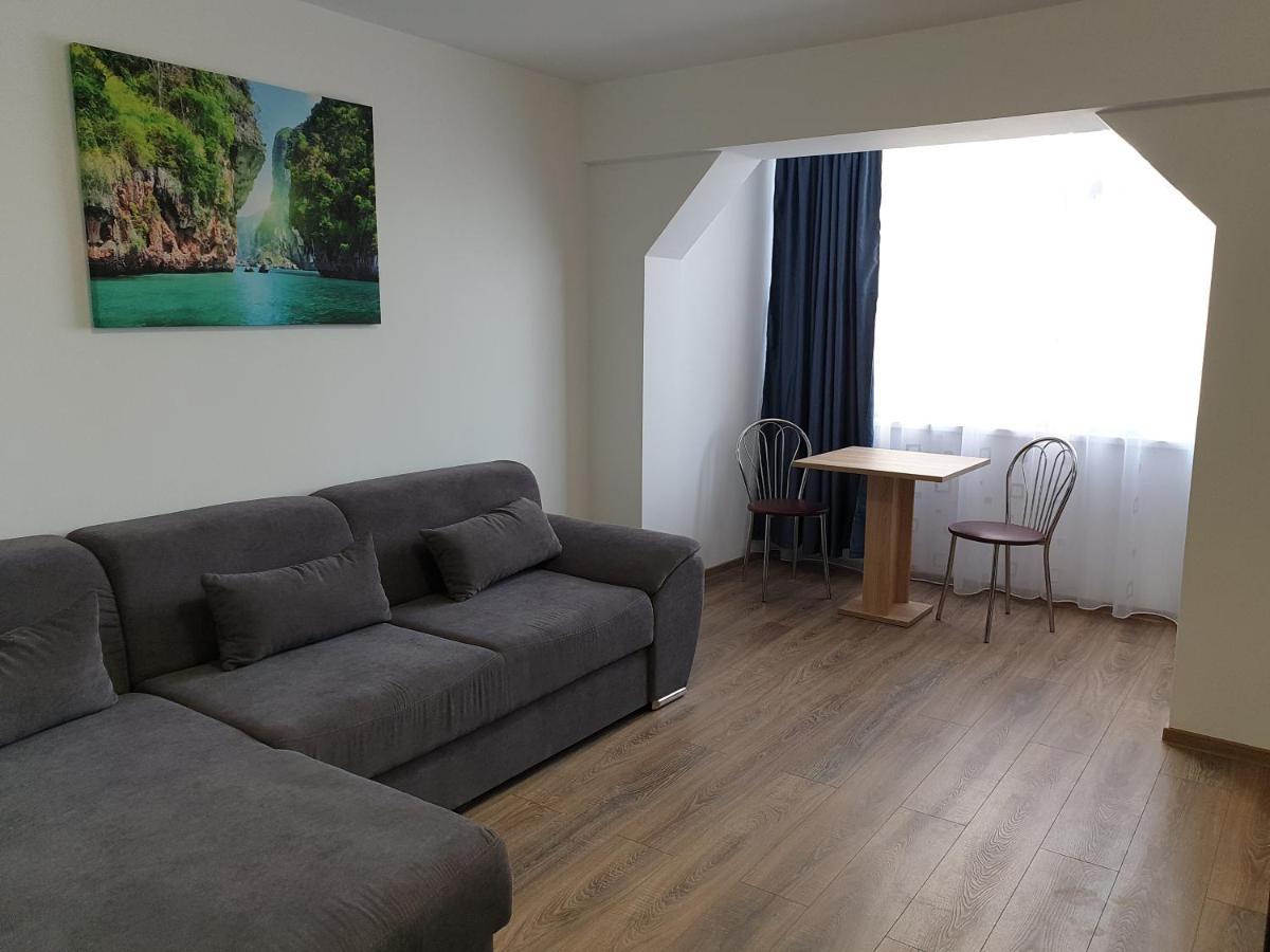 Apartament Diana Jurilovca Buitenkant foto
